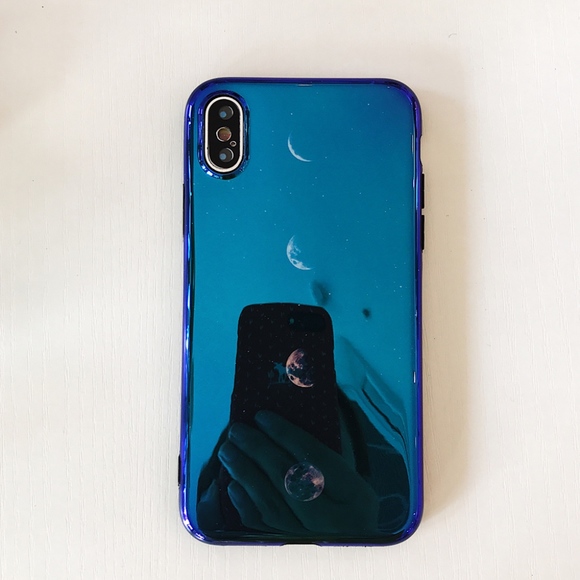 RESTOCK iPhone X/7/8/7+/8+ SUMMER Glossy Moon case - Picture 2 of 7